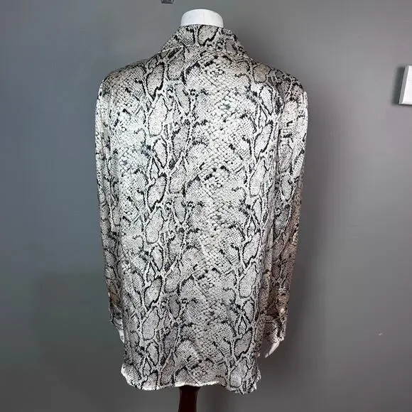 Reformation top blouse, XL silk button up long sleeve snake print new cream - Picture 7 of 9